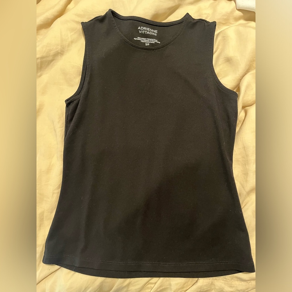 Tight fitting tank top
